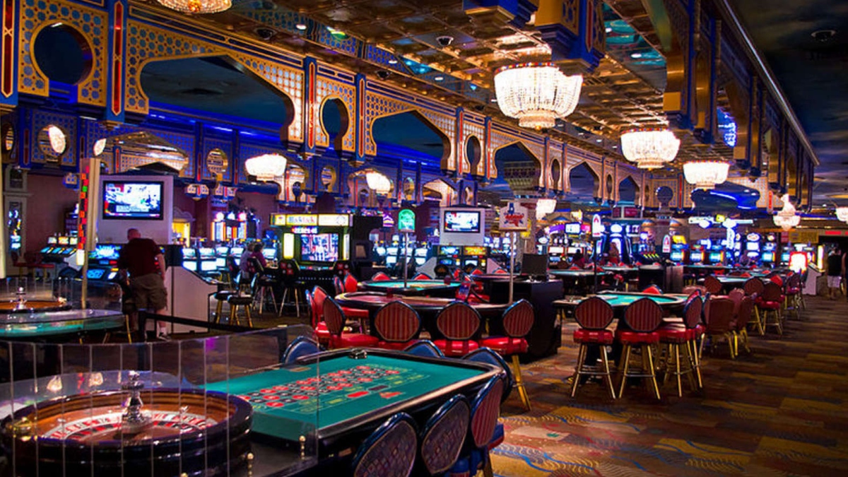 	
casino games at home